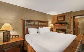 Best Western Plus Kelly Inn And Suites